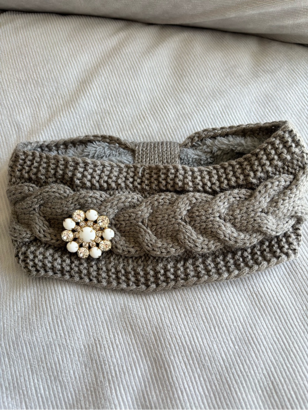 Knit Cable Headband with Decorative Brooch - Taupe